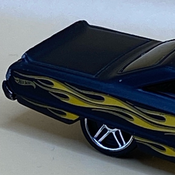 Hot Wheels 2007 Custom’64 Ford Galaxie Dcast 3” Car FlatBlack Yellow Flames 🔥 - Picture 5 of 16